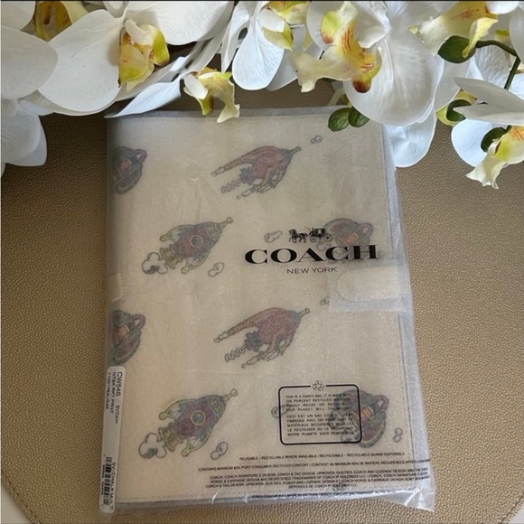 NWT 🚀 Coach LIMITED EDITION Genuine Leather Notebook • Embossed Sparkle Rocket - Picture 4 of 8